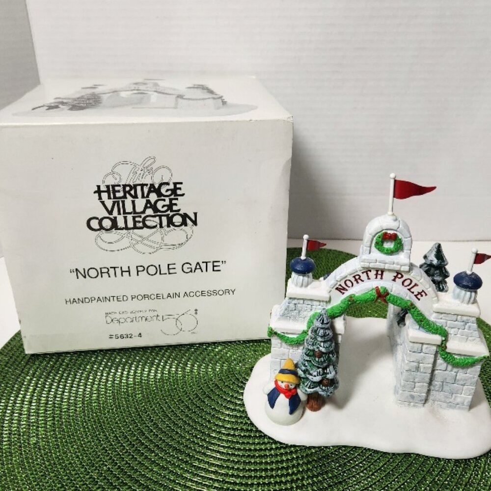Department 56 "North Pole Gate" in original box
